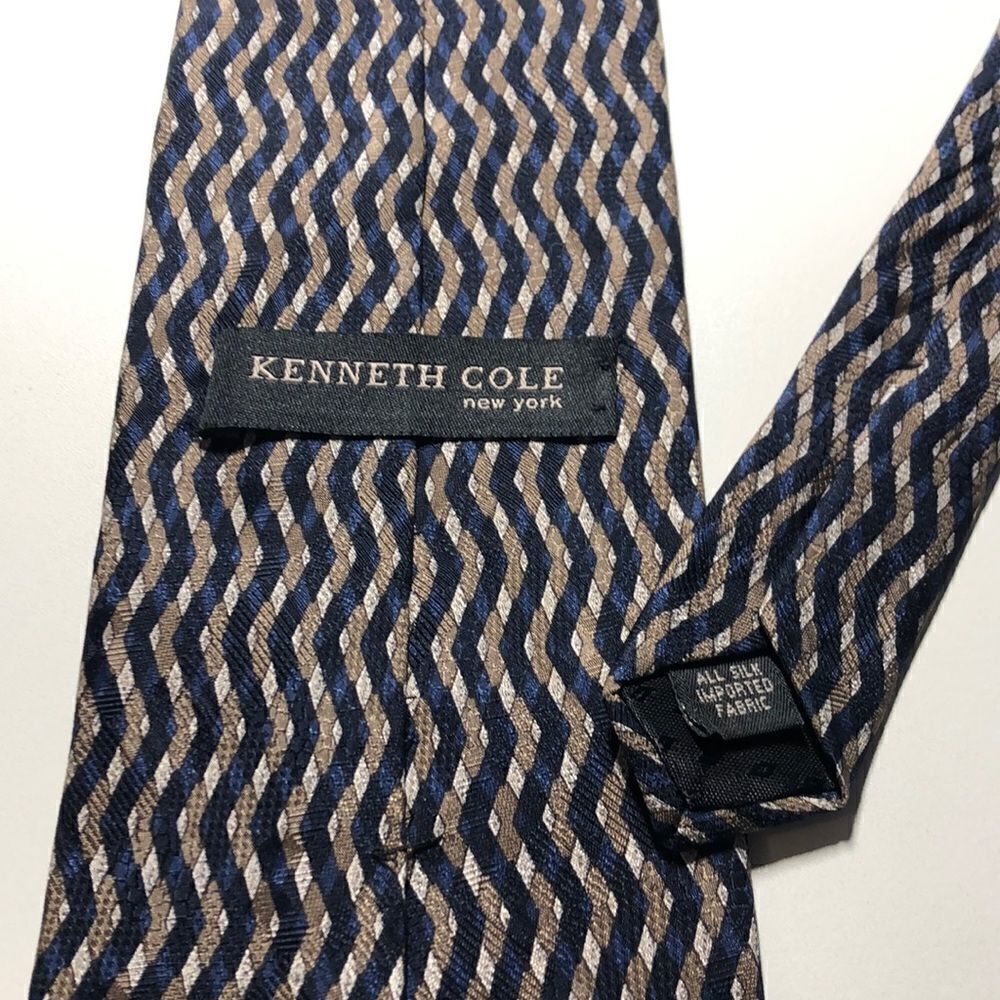 Kenneth Cole Silk Tie